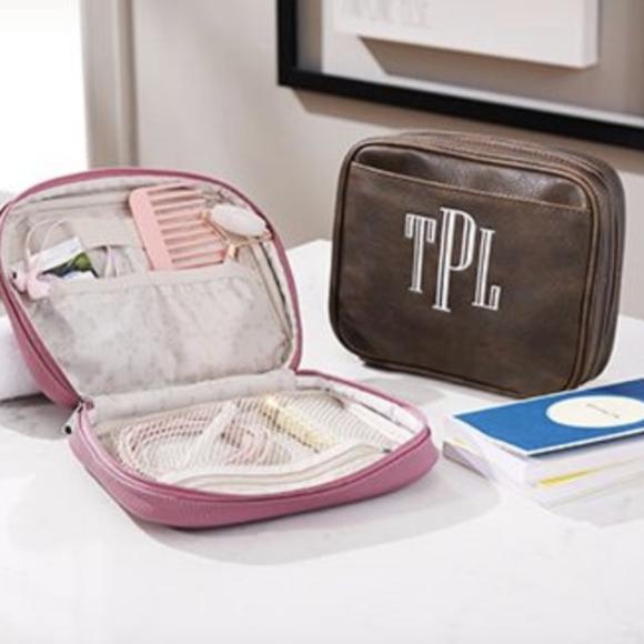 Organizing Zip Case in Sweet Blossom Pebble by Thirty-one - Picture 2 of 5